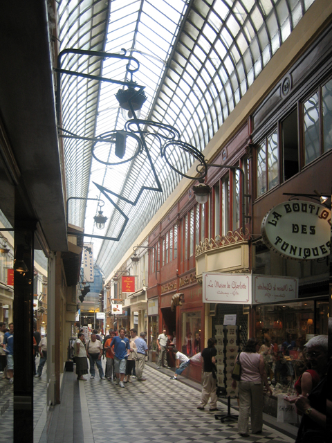 P7-18-Mall