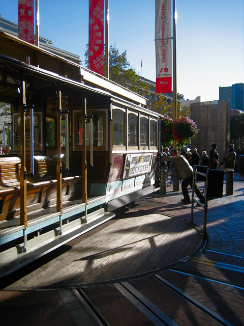 03-Cable_Car